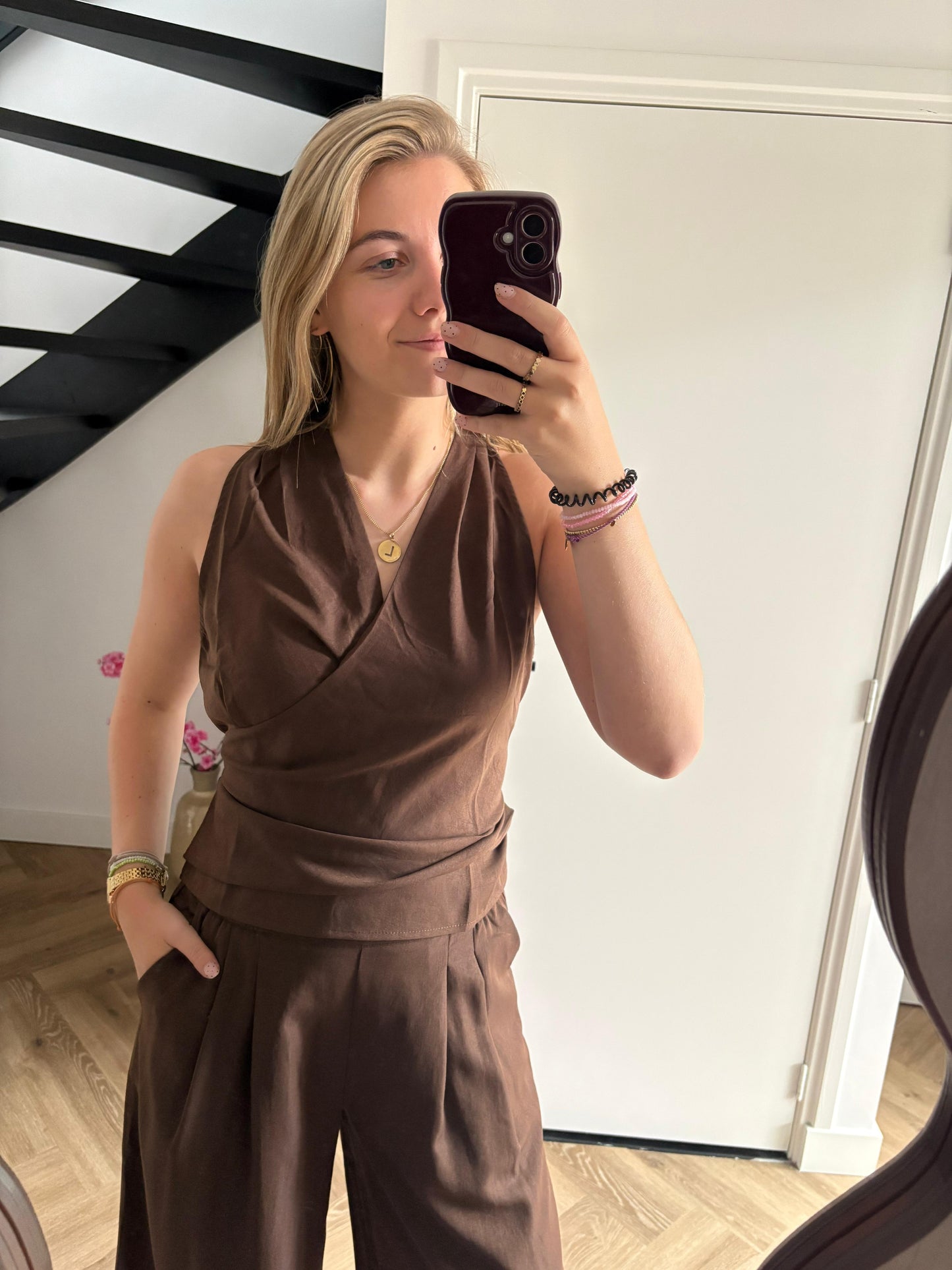Top Nora - Bruin